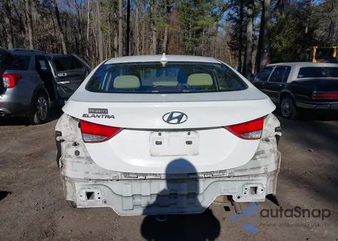2013 Hyundai Elantra Gls/Limited from USA, damaged, VIN 5NPDH4AE0DH160724